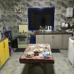 112 Auc Residence