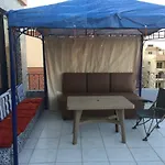 112 Auc Residence